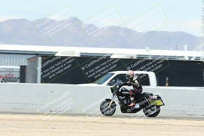 media/Apr-26-2025-BRL Bagger Racing League (Sat) [[9e270f465f]]/7-Super Street Bagger Race/